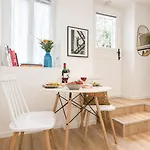 Studio Terrasse Privée 5 min to Eiffel Tower