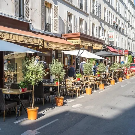 Charming With Terrace Near Eiffel Tower * Paris